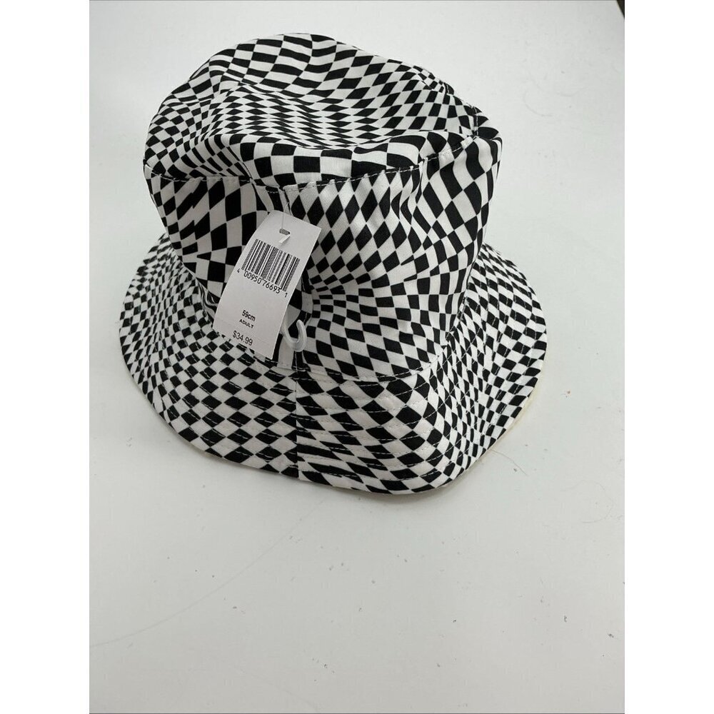Disney White Rabbit Alice In Wonderland Checkboard Sherpa Bucket Hat - Picture 3 of 4